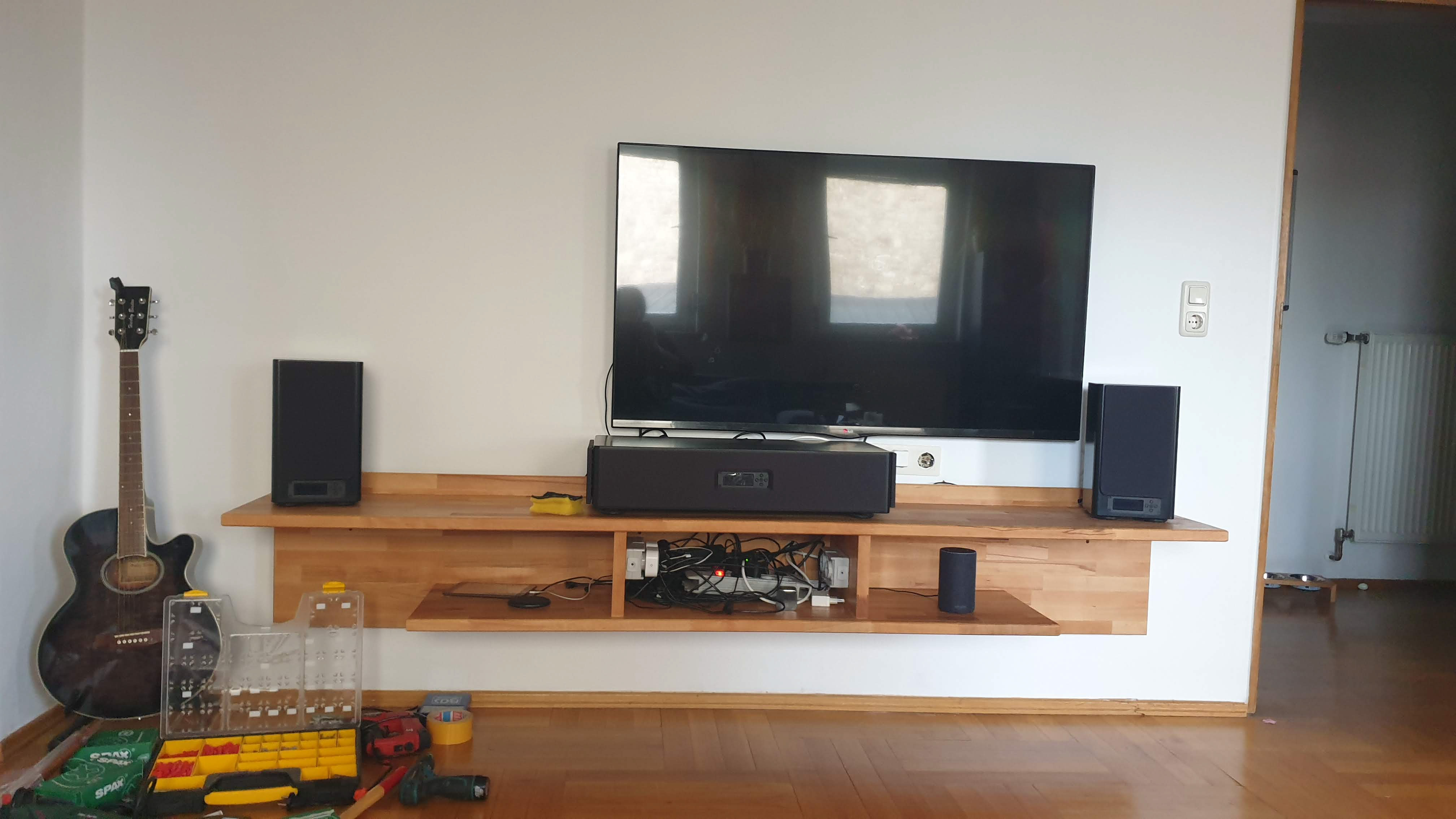 20210403 Fernsehwand 15